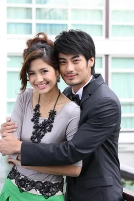 แววมยุรา