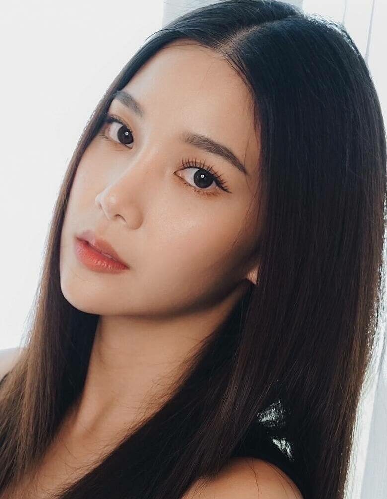 Cookie Yada Suwanpattana - Thai entertainment personnel