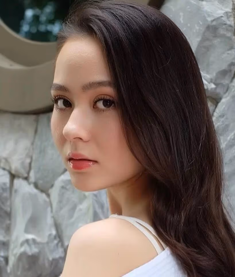 Winnie Sipatrada Phiuthong - Thai entertainment personnel